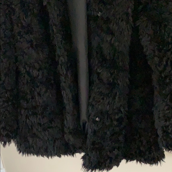 Black fur jacket - Picture 4 of 5